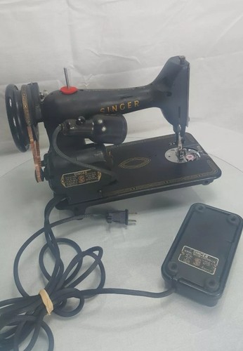 Vintage Singer Electric Needle Sewing Motor Machine Pedal AM 034195 Controller - Picture 2 of 11