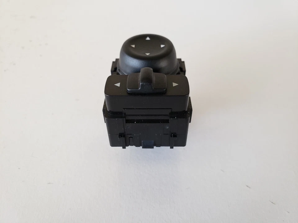 Interruptor de espejo retrovisor maestro izquierdo lado conductor Nissan Kicks 25570-5RA0A 18 19 FABRICANTE DE EQUIPOS ORIGINALES Foto 3 de 4