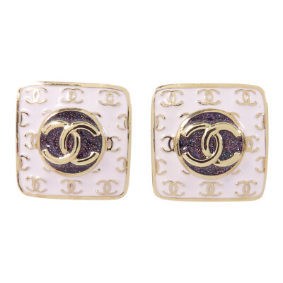 【CHANEL】CC logo earrings F24V (gold)★CCロゴ イヤリング CHANEL CC Earrings Accessories C24/C Metal Gold White | eBay