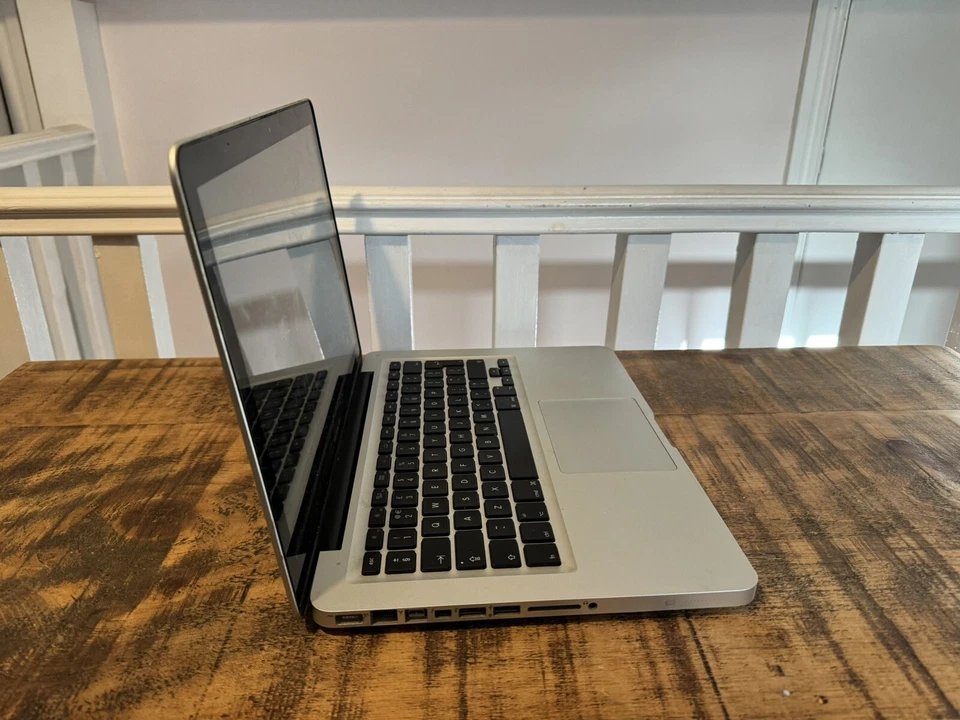 Apple MacBook Pro A1278 13" (Early 2011) i5-2415M - Image 2 of 4