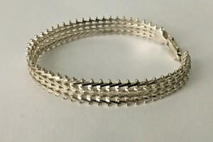 Vtg-Solid-Sterling-Silver-Chevron-Weave-Riccio-7-25-in-Bracelet-925-Italy-mesh-7