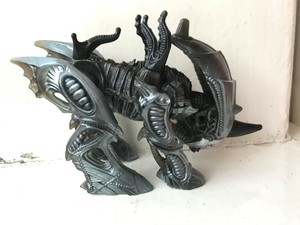 kenner rhino alien