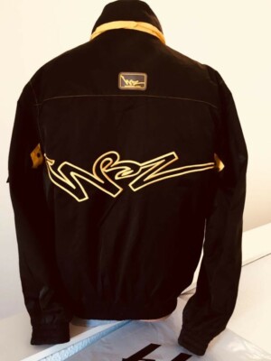 Street One Herren Jacke Hoodboyz Logo Übergangsjacke Schwarz Gelb K13 Street Top