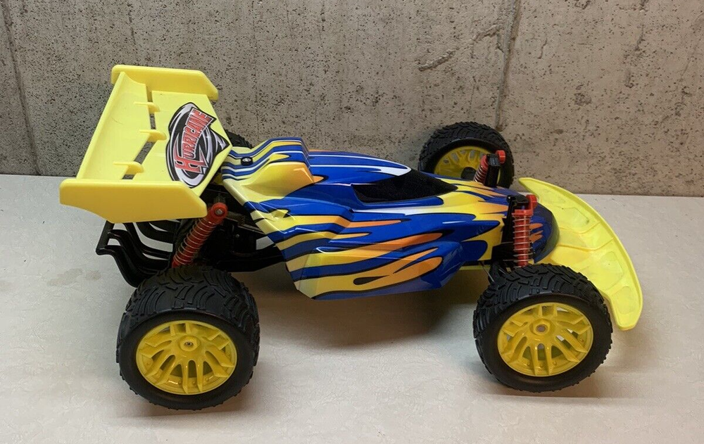 Vintage Hurricane 4WD Off-Road RC Racing Car