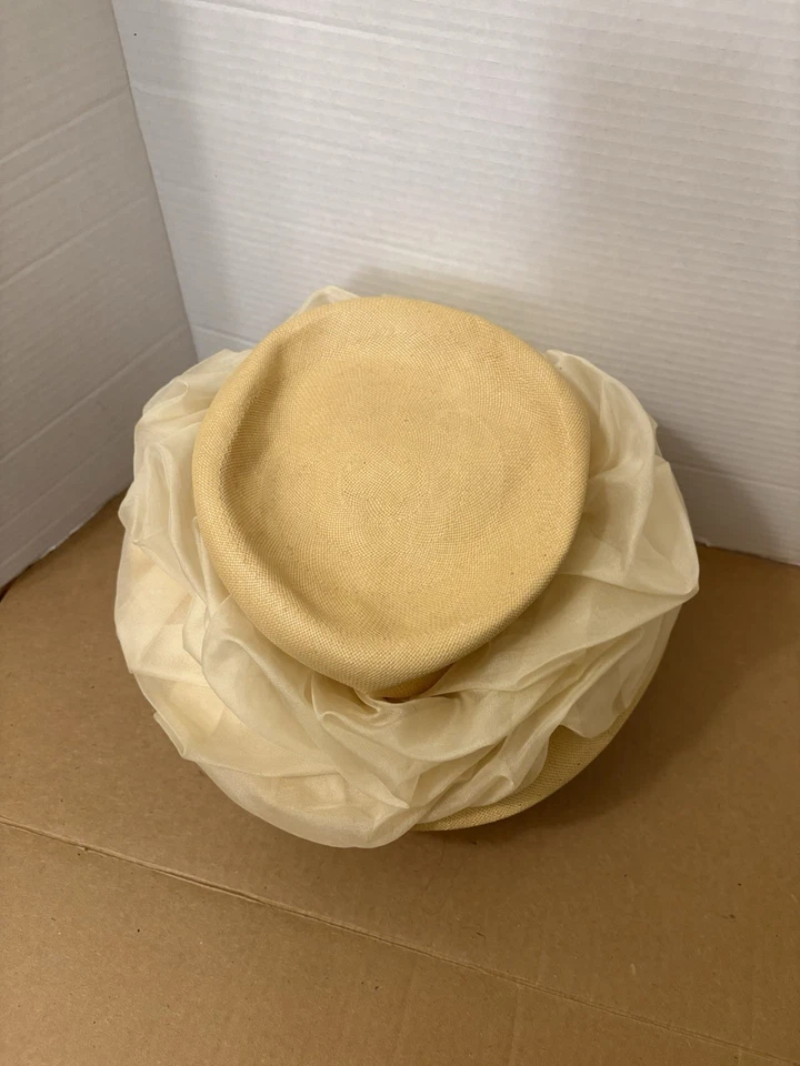 Vintage Chiffon & Straw Cloche Hat By Suzy Of California O/S - Image 3 of 4