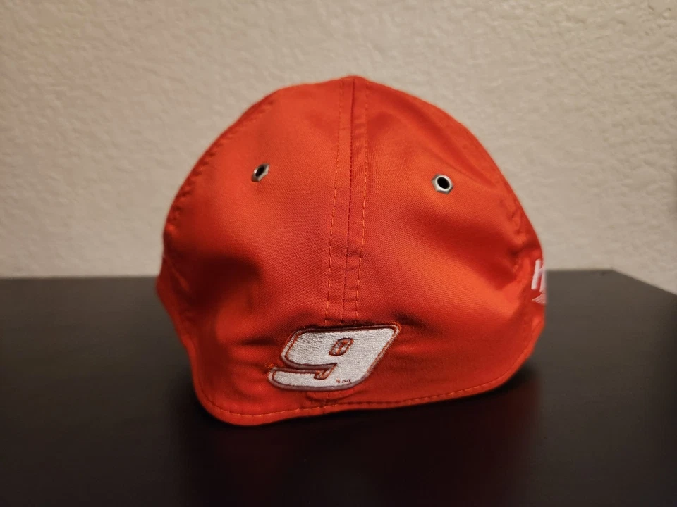 Кепка на резинке Hooters Chase Elliott 9 NASCAR New Era 39Thirty оранжевая маленькая/средняя  - Изображение 4 из 4