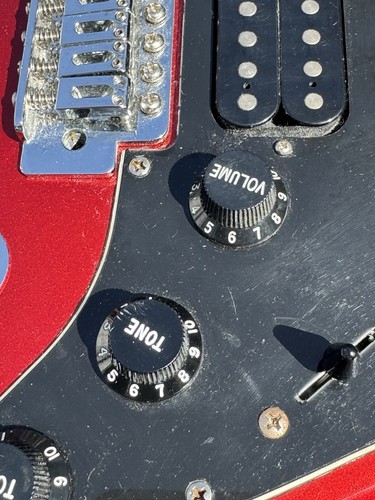 Corpo chitarra Fender Squier Affinity candy mela rosso scintillante Strat caricato SSH - Foto 10 di 23
