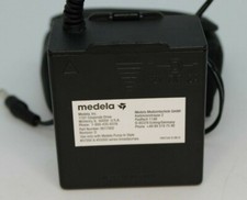 MEDELA Battery pack for Pump In Style Battery Pack 12 Volt Genuine AA Batteries