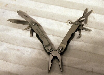 Multi Tool Pliers 8 - 1 , Sheffield Pliers, stainless steel