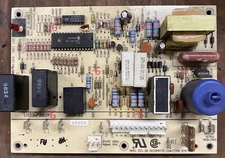 Used Carrier LH33WP002A 1068-12 Furnace Ignition Control Board Free Shipping