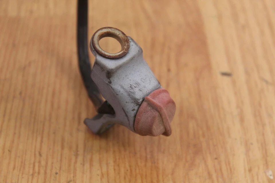 1977 Honda MR175 interruptor de barra direita/controle kill swich - Imagem 3 de 4