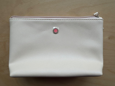 Bvlgari Reise Kulturtasche exklusiv für Emirates, leer 8,5 cm x 5 cm