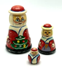 VTG Russian Matryoshka Wooden Nesting Santa Claus Dolls ~ 3 Pieces ~ 4" Tall
