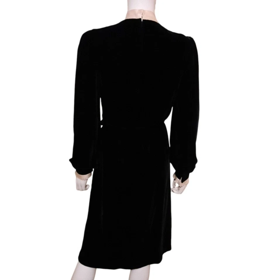Vtg OLEG CASSINI Silk Velvet Tuxedo Dress Midi Long Sleeve Black/Ivory 6 - Image 3 of 4