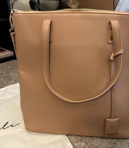 mali lili medium sized tan bag