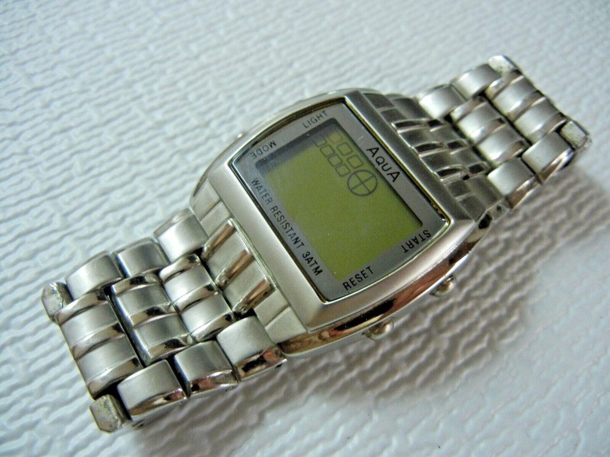 Vintage AQUA Early Digital Men display picture 1