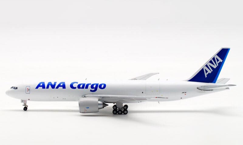 JC Wings ANA Cargo for BOEING B777-200F(LR) JA771F 1/400 JC Wings ANA Cargo for BOEING B777-200F(LR) JA771F 1/400