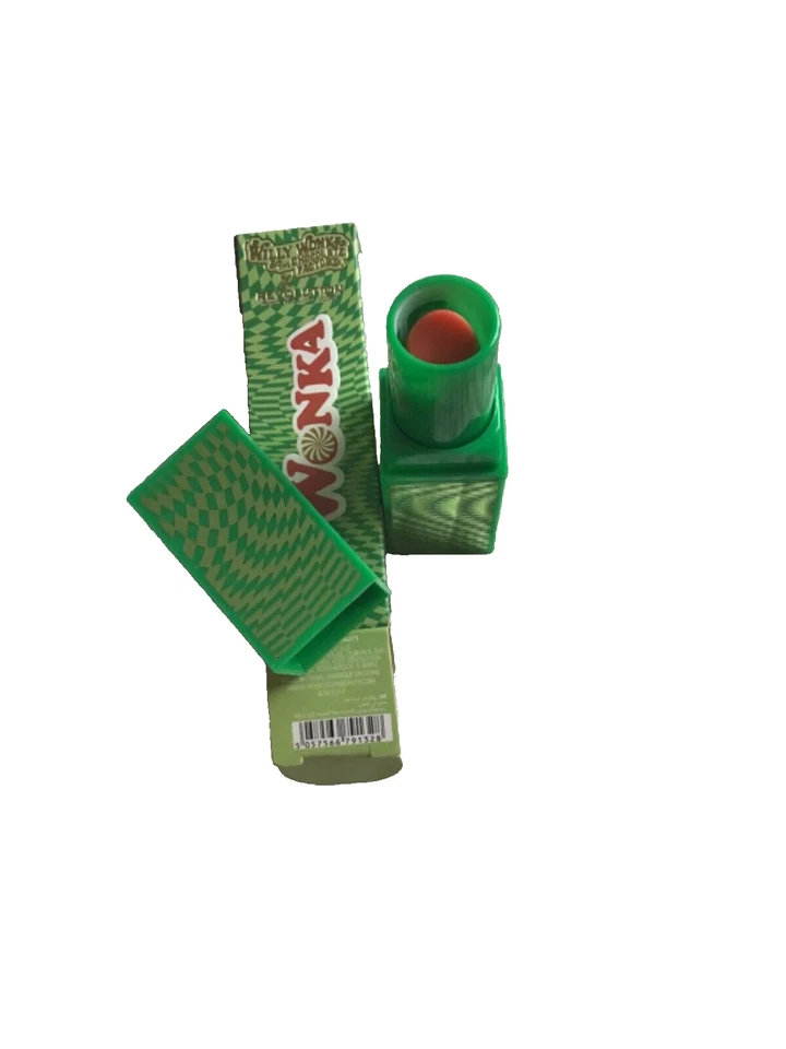 Bálsamo labial Willy Wonka x Revolution Limited aroma mango lápiz labial nuevo en caja Foto 2 de 2