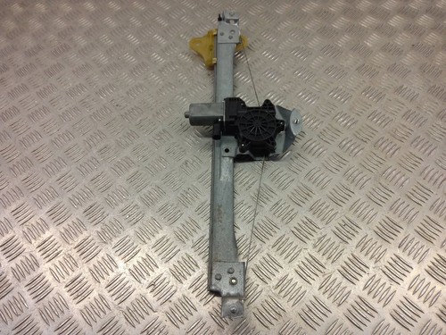 Renault Captur 2014 Left front door electric window regulator SKE30628 25876 - Picture 9 of 10