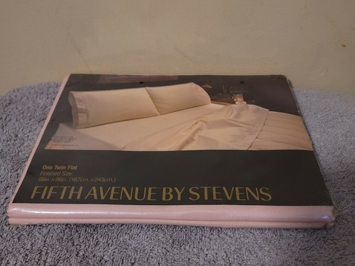 Vintage 1983 NEW Fifth Avenue Stevens Twin Flat Sheet Rosebud 66 x 96" No Iron - Picture 3 of 5