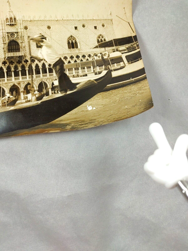 Original Photograph Gondola Gondolier Venice Italy 1952 B&W 7 x 5 inch - Picture 6 of 6