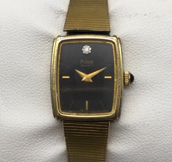 Pulsar Watch Womens Crystal Accent Rectangular Stainless Steel 18mm New Battery Vtg Pulsar Watch Women Gold Tone Rectangle V220-5340 New  main image 4