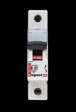 LEGRAND 32 AMP CURVE B 6kA MCB CIRCUIT BREAKER 06163 061 63