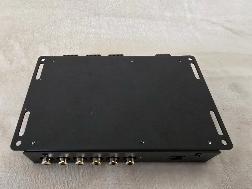 Audio Control LC7i Channel Line Out Converter With Accounts & Subwoofer Control - Image 3 of 3