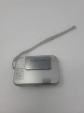 HP Digital Camera Photosmart R742 7.0MP Compact Silver Untested No Charger As Is