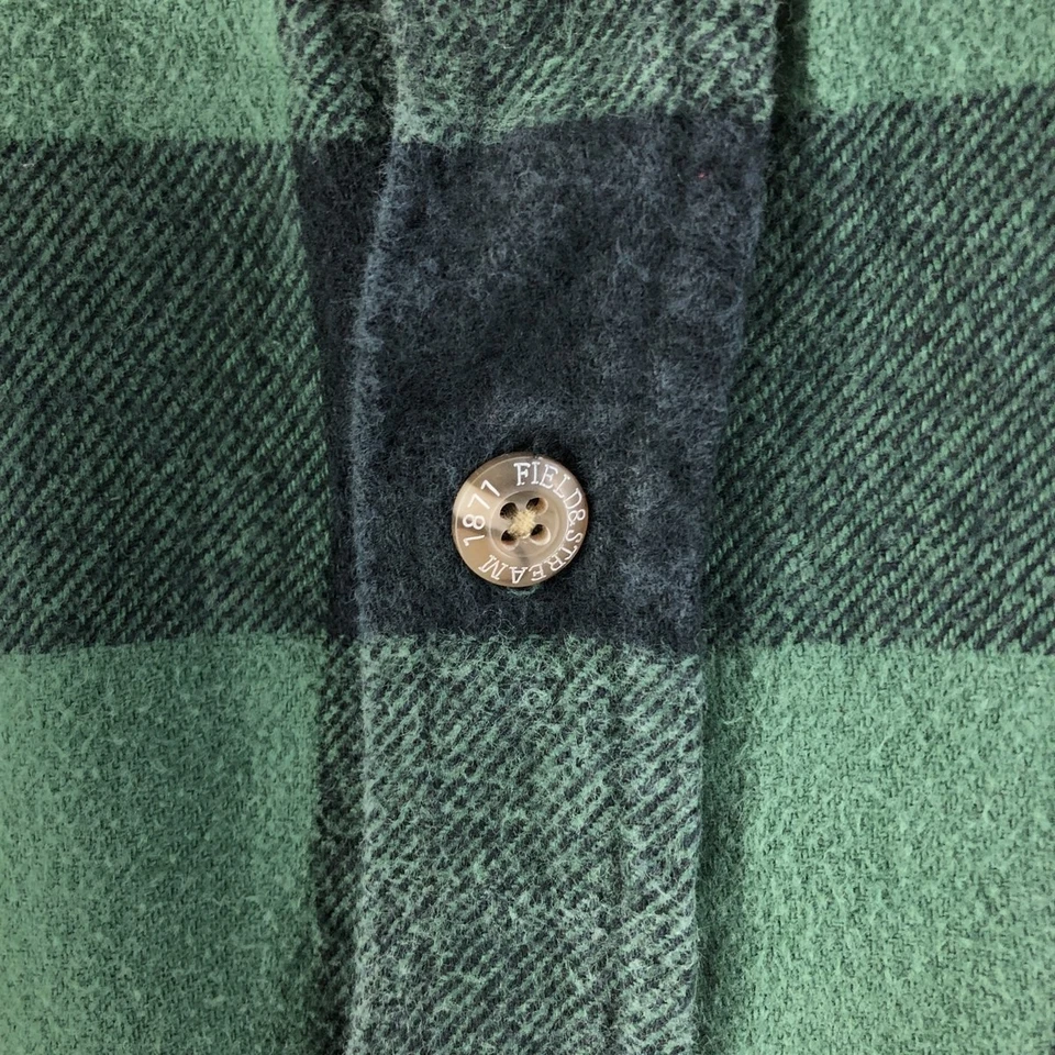 Used Field and Stream buffalo check long-sleeve heavy flannel shirt size XXL... - Image 4 of 4