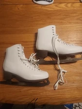 GLACIER ICE WHITE FIGURE SKATES