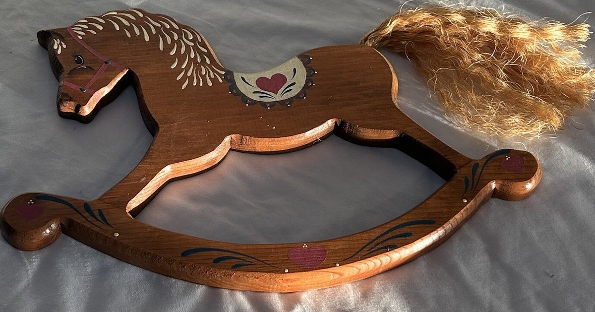 Vintage handmade wood Rockinghorse wall hanging (71)
