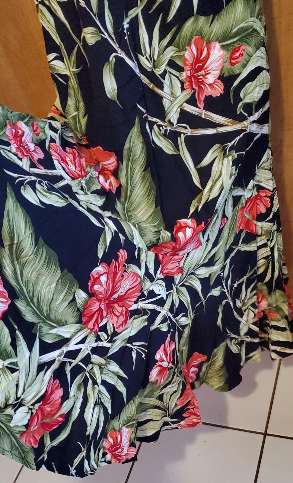 NEW KAUA'IANA Long DRESS Size SMALL FLORAL VINTAG… - image 5