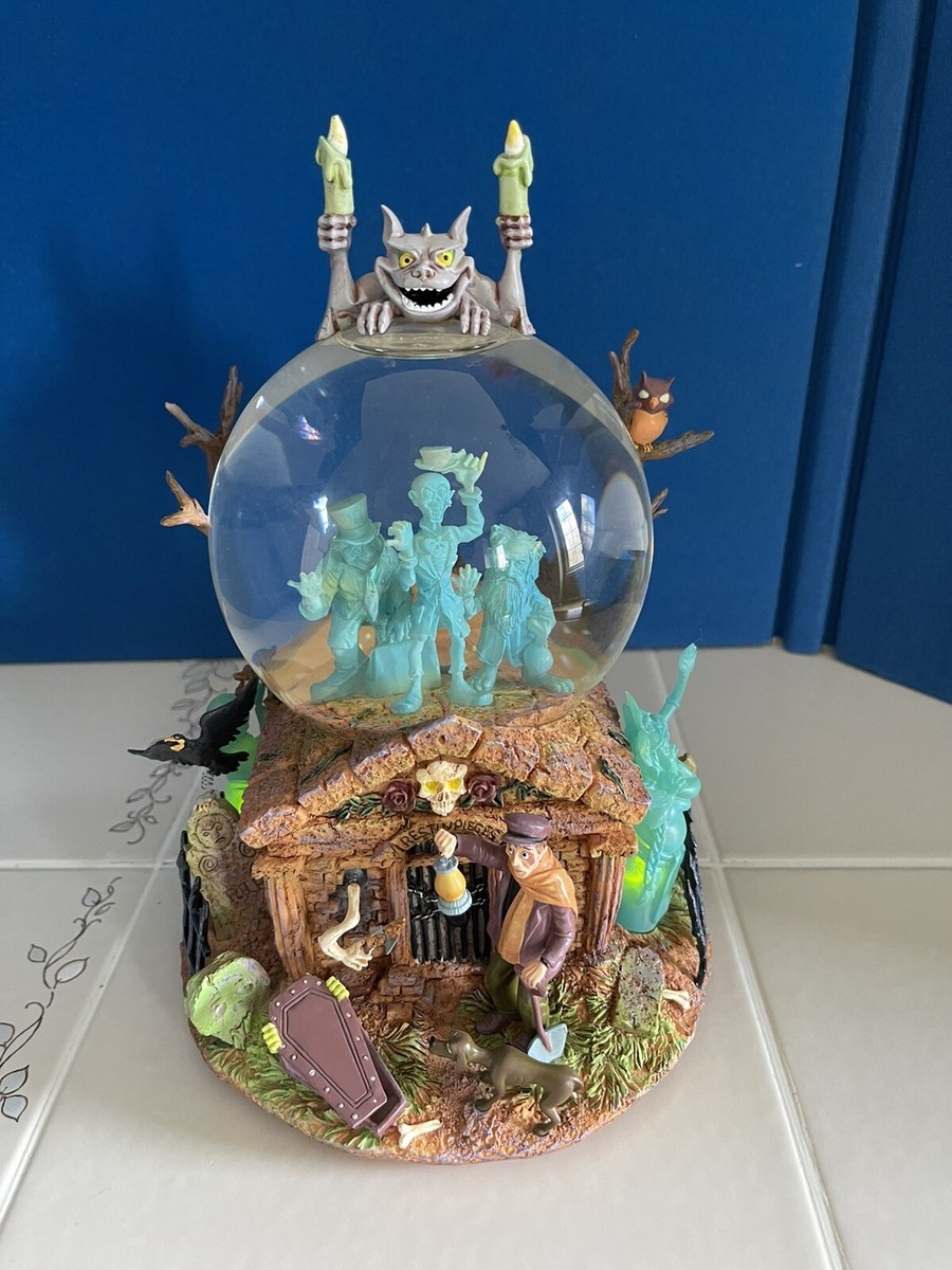 DISNEY HAUNTED MANSION HTF Grinning Ghost Music Box Snow DISNEY HAUNTED MANSION HTF Grinning Ghost Music Box Snow