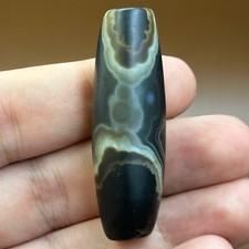 Collectible  Ancient Himalayan indo Tibetan Rare Pattern Banded agate stone bead