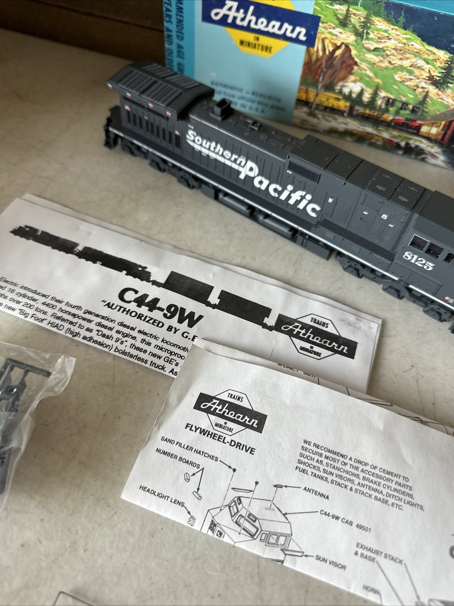 Athearn 4906 HO Southern Pacific 8125 C44-9w SP for sale online | eBay