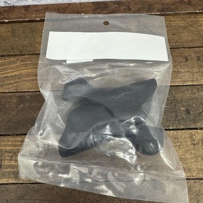 Shimano Ultegra ST-6700 Lever Hoods NOS Bracket Covers Pair