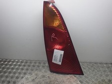 Rückleuchte rechts Außen  Ford Focus (DAW, DBW) Heckleuchte rechts Außen 516403