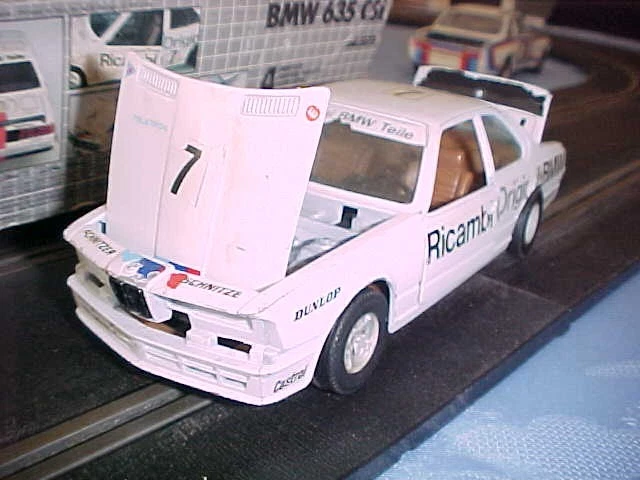 BURAGO 5173 BMW 635 CSi KIT SCALA 1-24 - Immagine 4 di 4