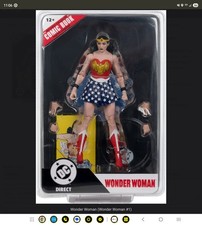McFarlane Page Punchers  WONDER WOMAN 7inch Action Figure w  Comic Book
