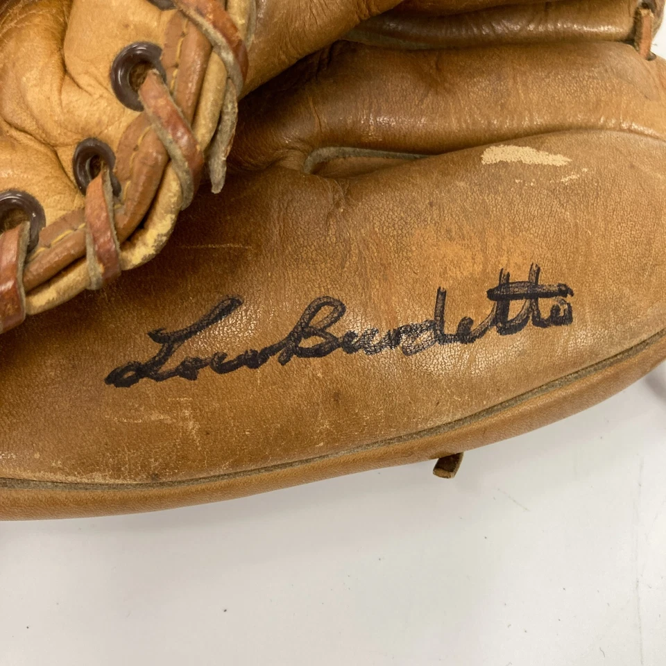 Guante de béisbol modelo juego firmado por Lew Burdette años 50 certificado de autenticidad JSA Foto 3 de 4