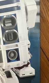 *NEW* Lego Star Wars 10225 R2-D2 Astromech Droid *RETIRED*