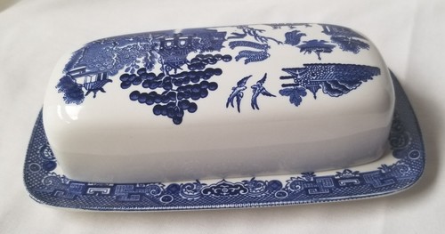 NEAR-MINT JOHNSON BROS. BLUE WILLOW 1/4 LB COVERED BUTTER DISH BLACK BACKSTAMP - Picture 5 of 9