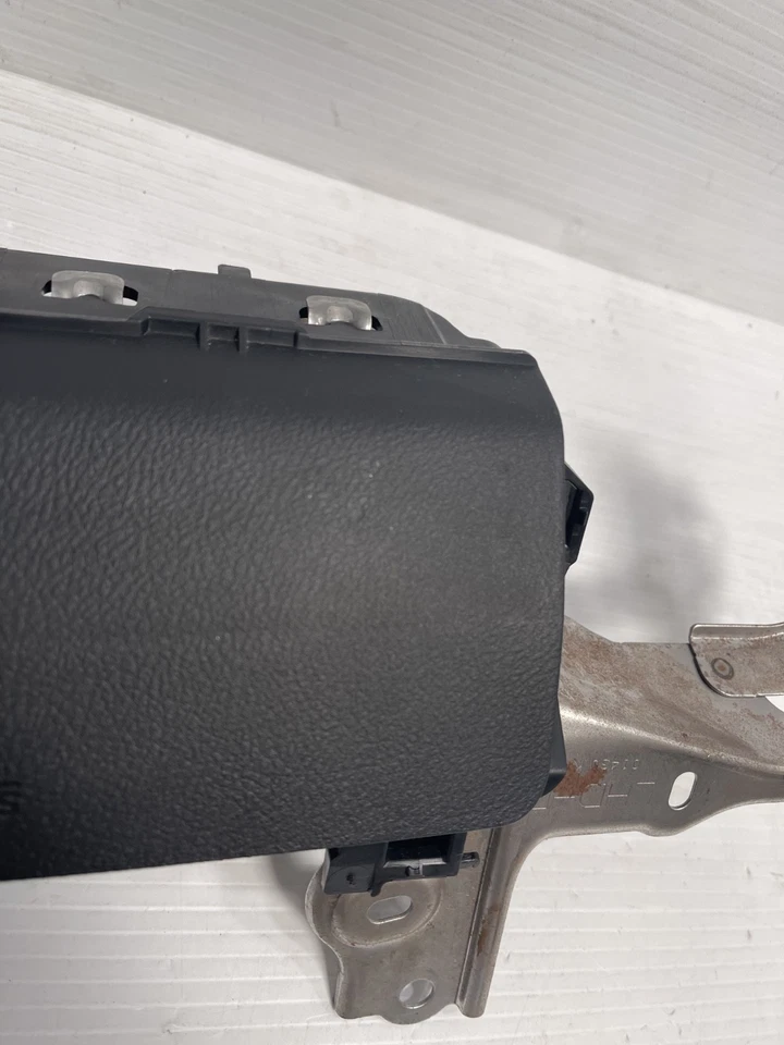 ✅2014-2015-2016 LEXUS IS-250 STEERING WHEEL, DRIVER KNEE AIRBAG OEM✅ - Image 4 of 4