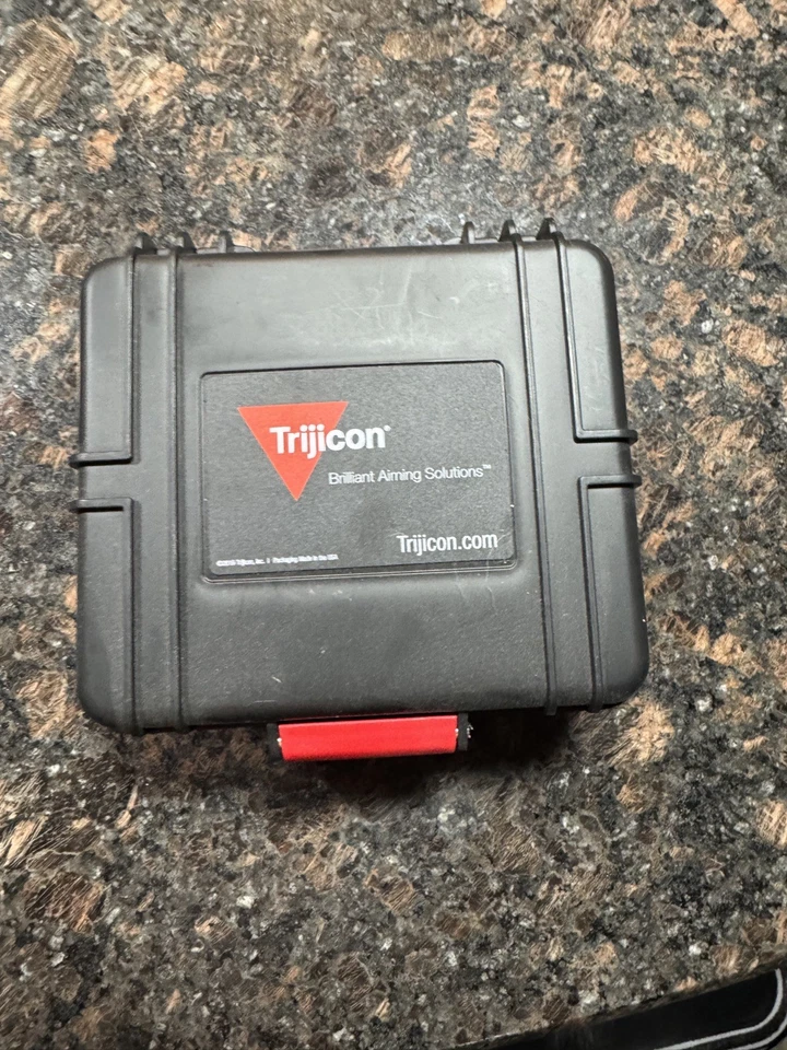 Mira para rifle compacta Trijicon ACOG 3x24 mira verde 7,62x39 Foto 2 de 4