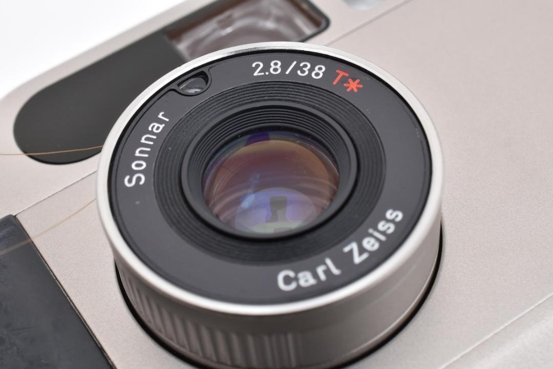CONTAX T2 Carl Zeiss Sonnar 2.8/38 T Compact Film Camera