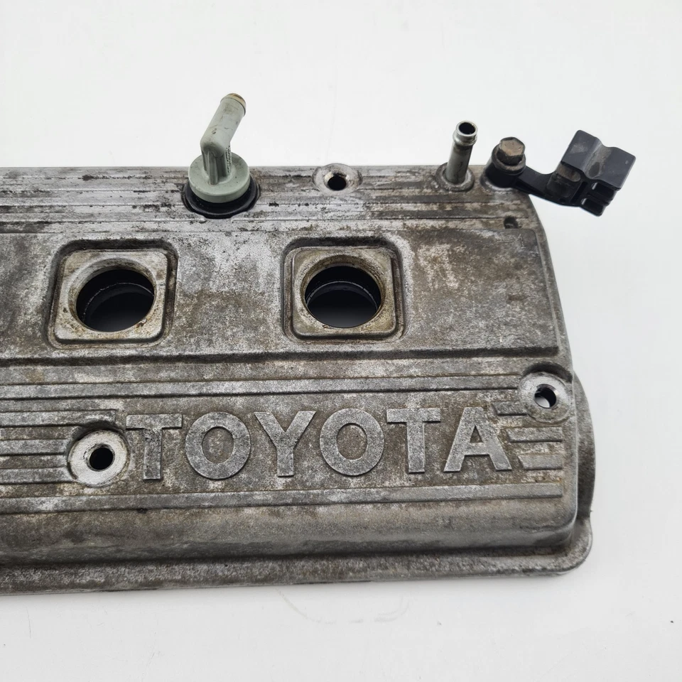 Toyota Starlet EP91 Rocker Cover 03/1996-09/1999 - image 2 of 4