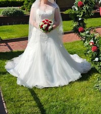 Brautkleid ( Gebraucht )  Größe  44/46