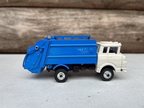 Vintage Shinsei Mini Power Garbage Collector GMC Truck 1:60 Scale - Picture 3 of 7