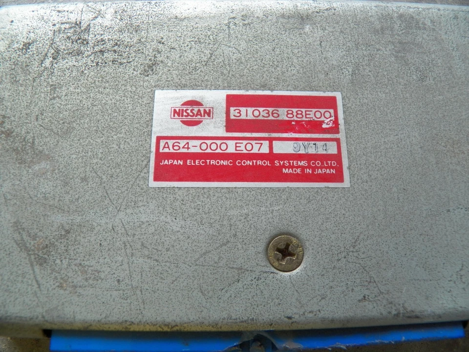 Nissan Máxima Infiniti J30 3,0 L V6 ECU 23710 88E10 TCM 31036 88E00 A/T JDM VG30 Foto 3 de 4